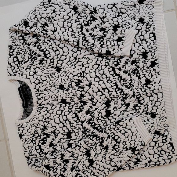 French Connection Black&White Pullover Sweater - Picture 3 of 16